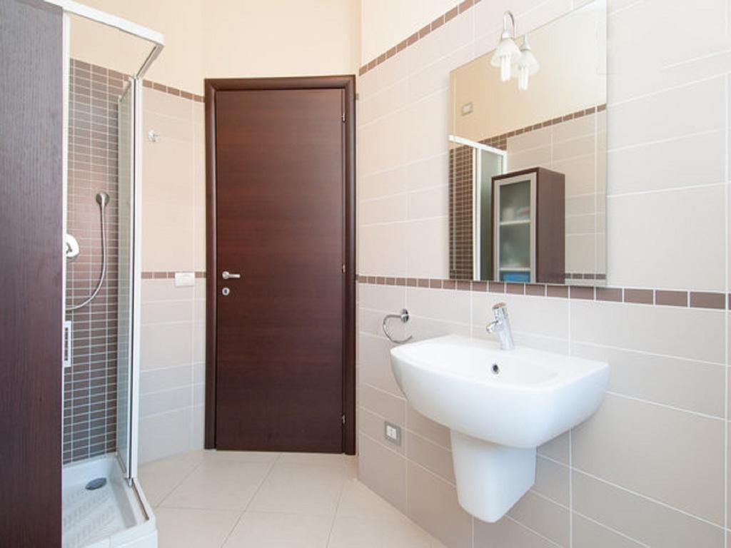 Apartamento Casa Salsa Libre Selargius Habitación foto